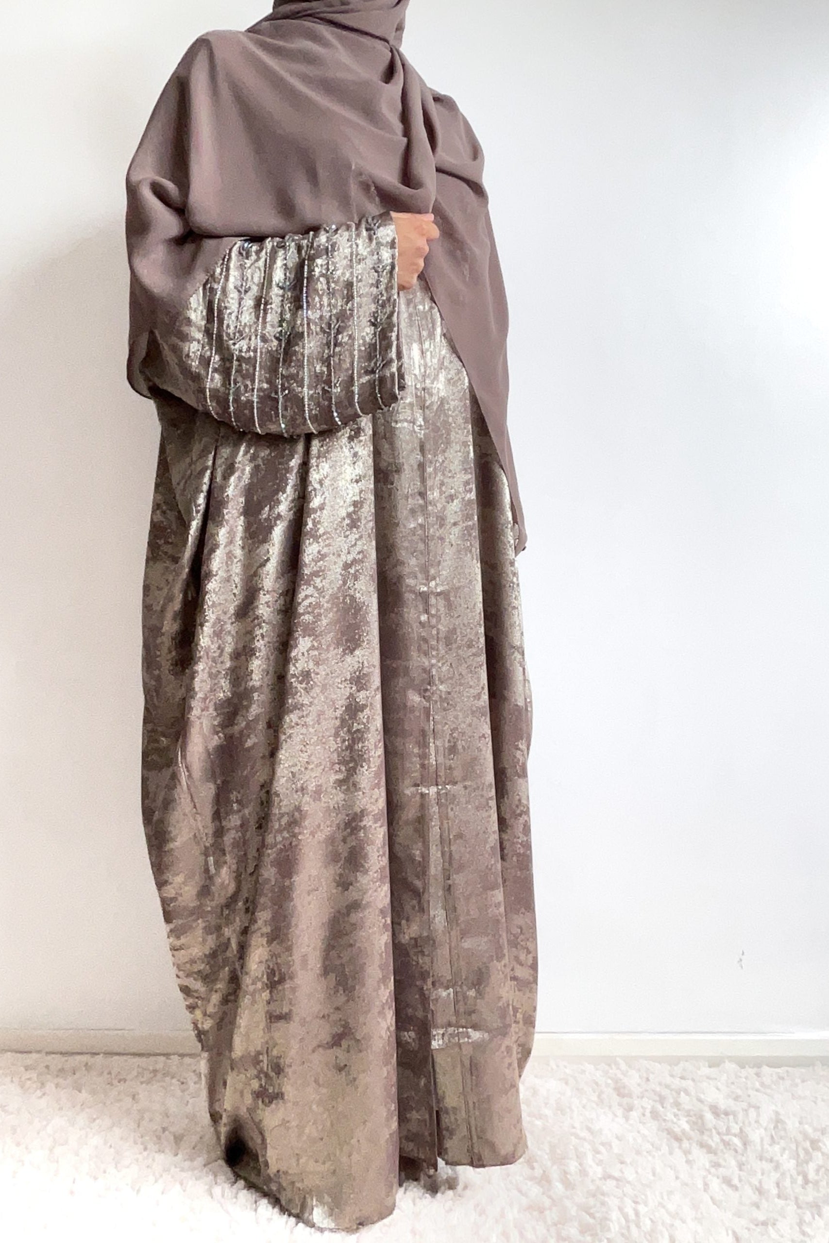 Gold occasionwear abaya, beadwork