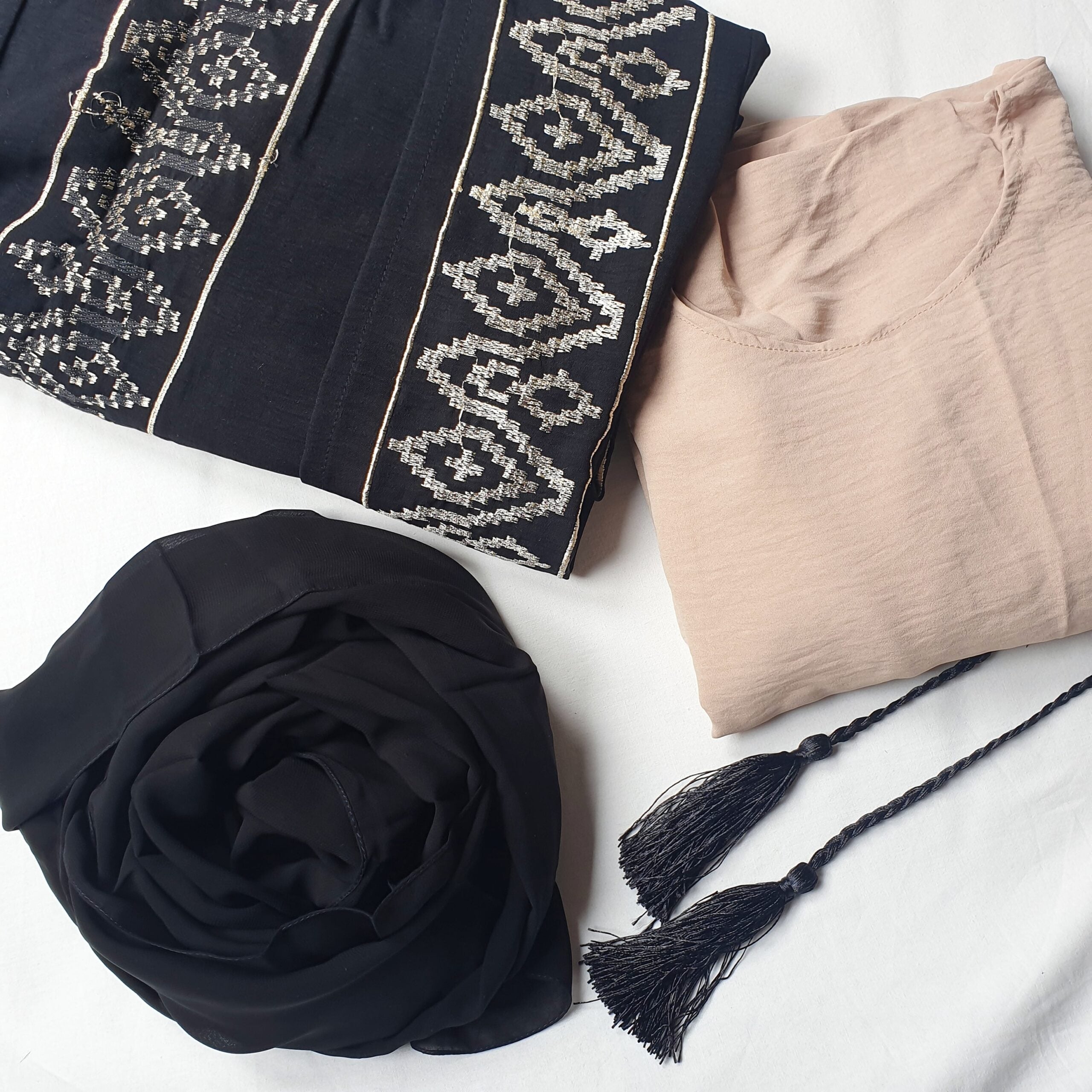 Ava 4pc Abaya