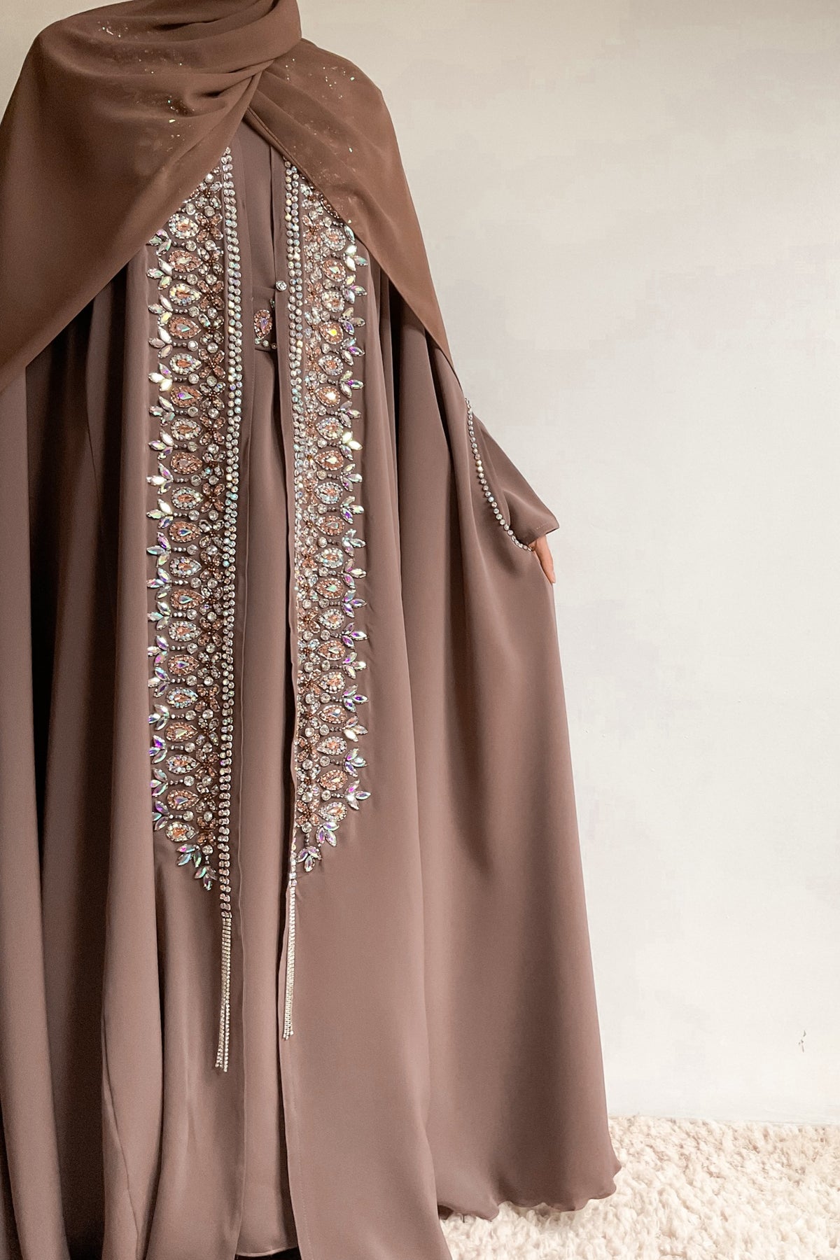 Noor Embellished Cape Set