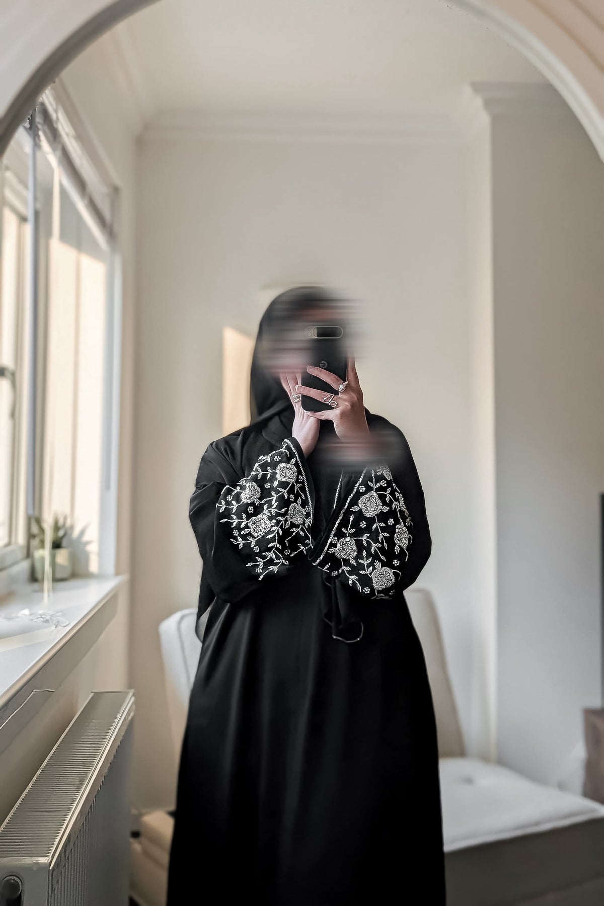 Maha Abaya - Silver
