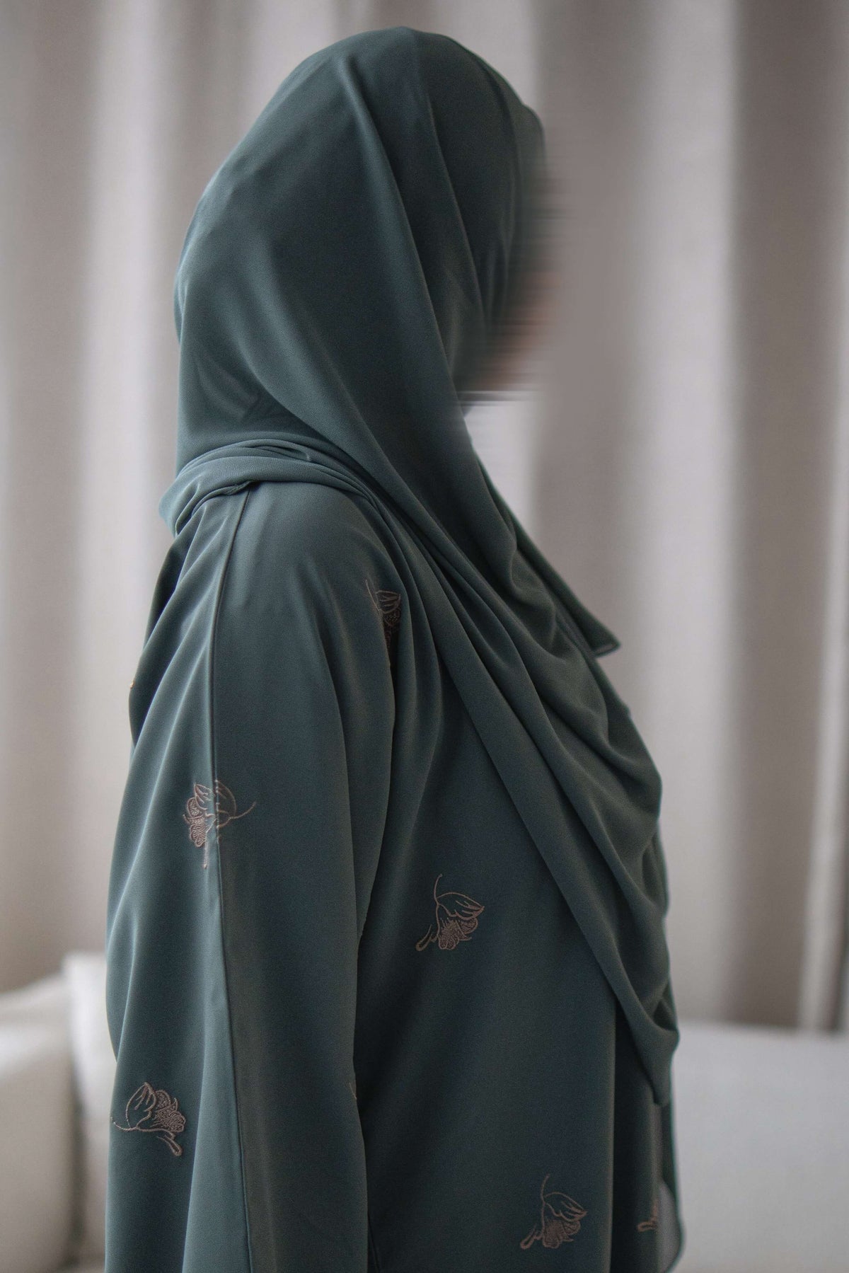 Mira Abaya