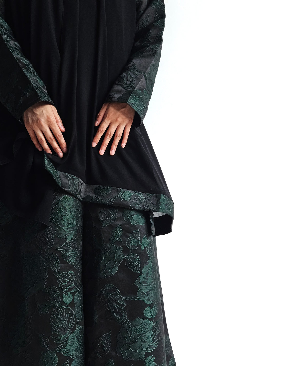 Amirah Abaya