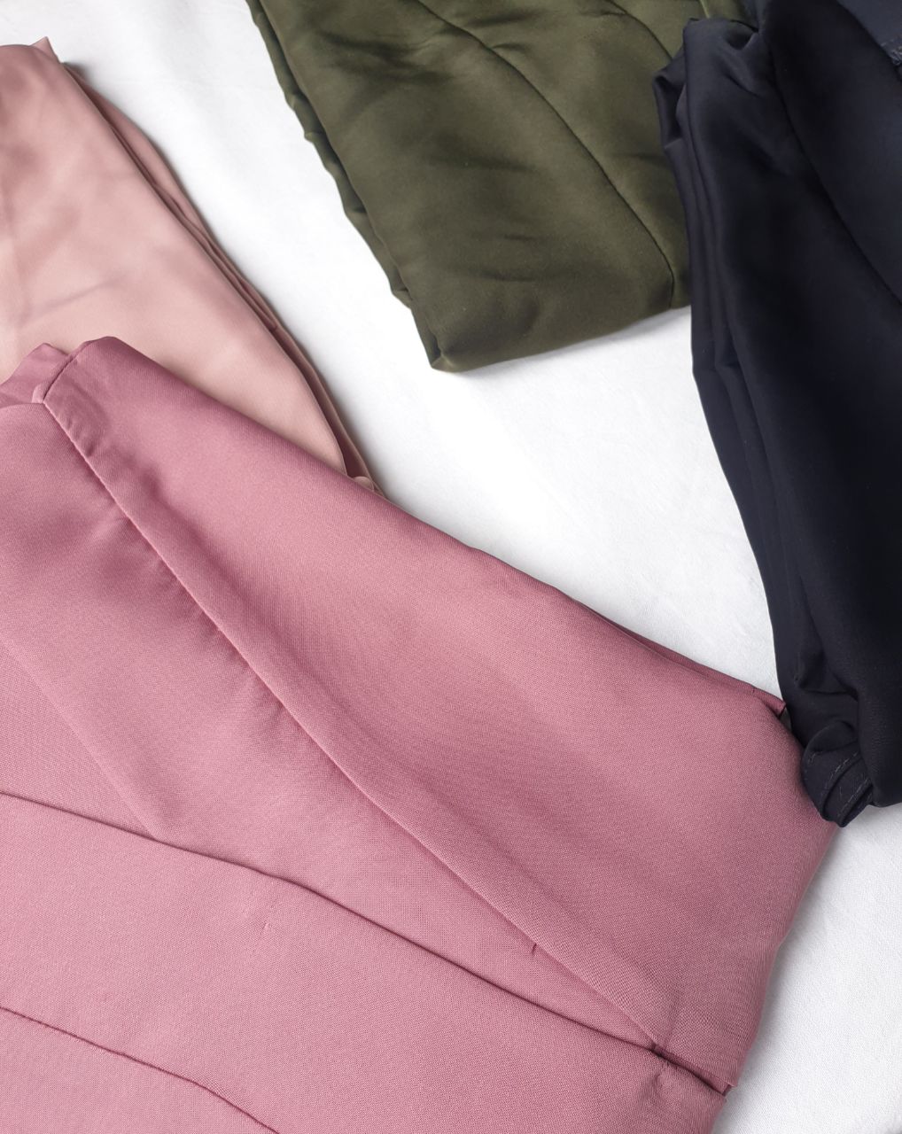 Classic Open Abaya with side pockets